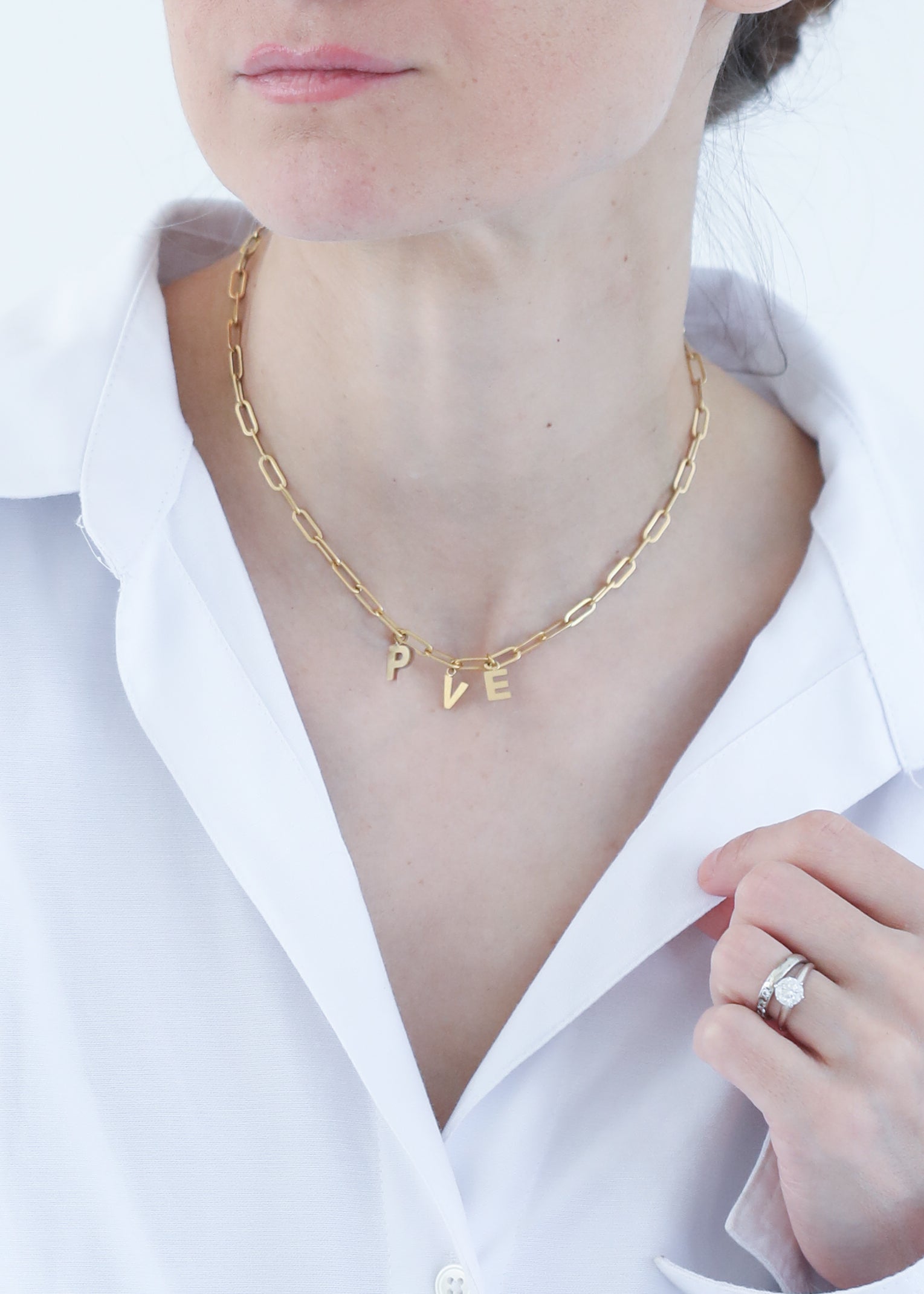 Paperclip mini Necklace in gold (1-3 letters)