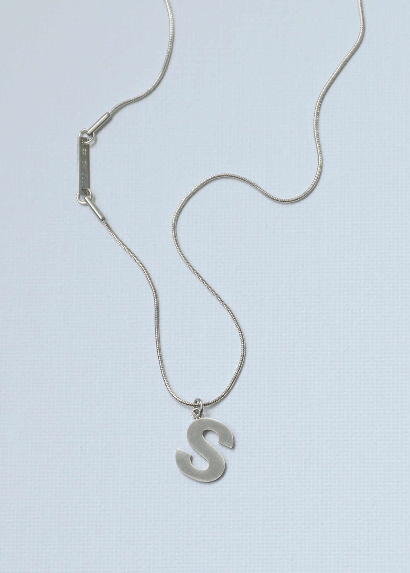Short Necklace in steel