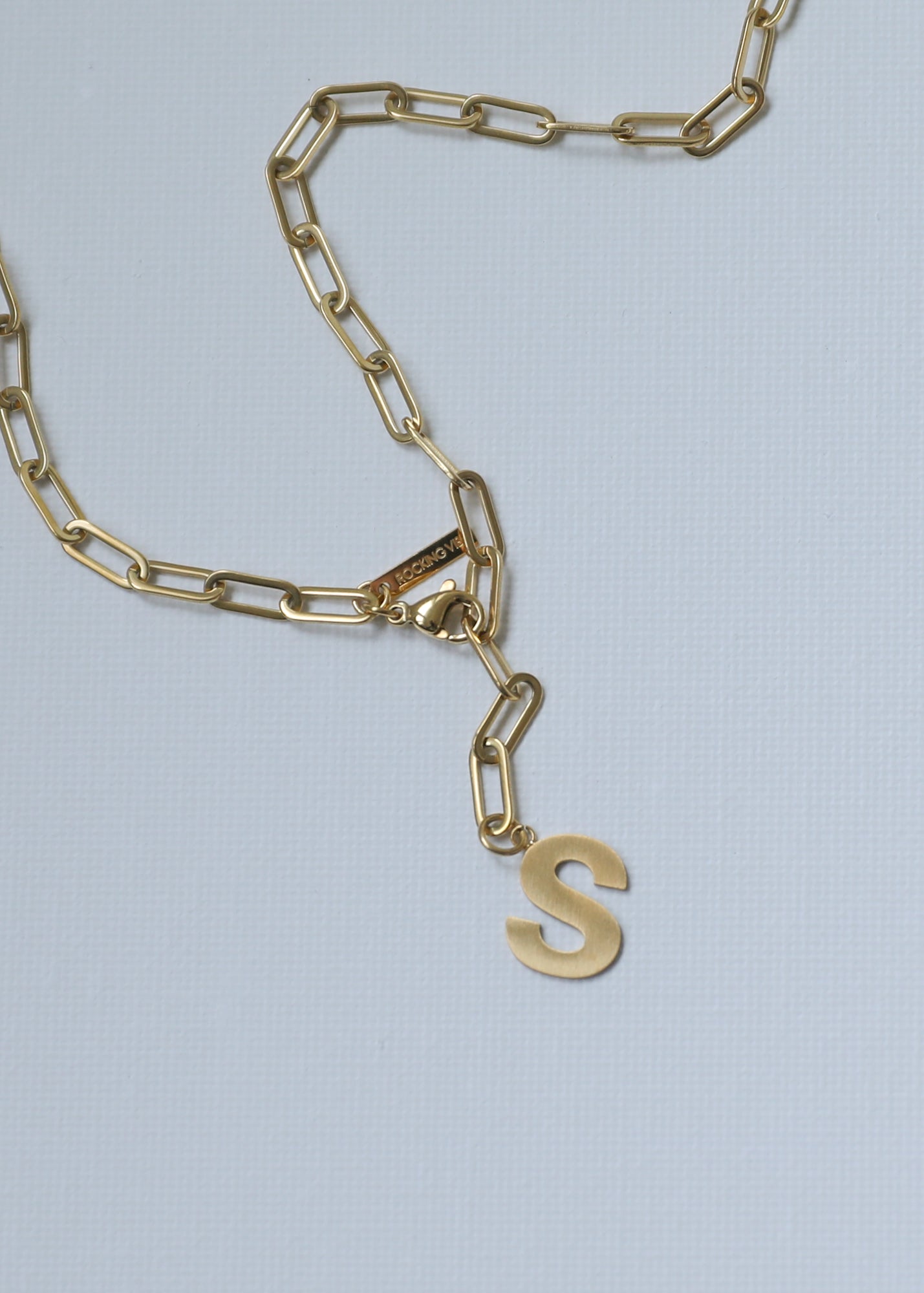 Paperclip adjustable Necklace in gold (1 or 2 letters)