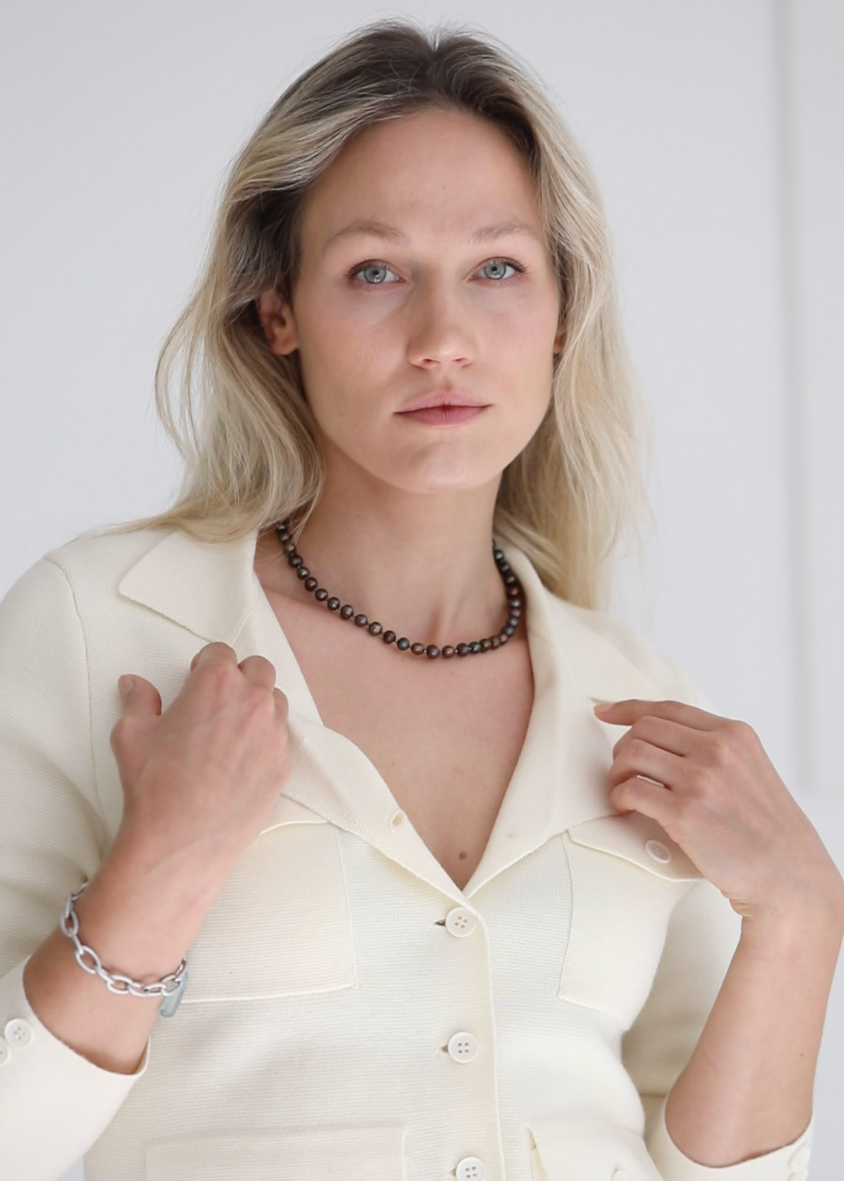 Black Pearl Strand necklace - Rocking Vibe