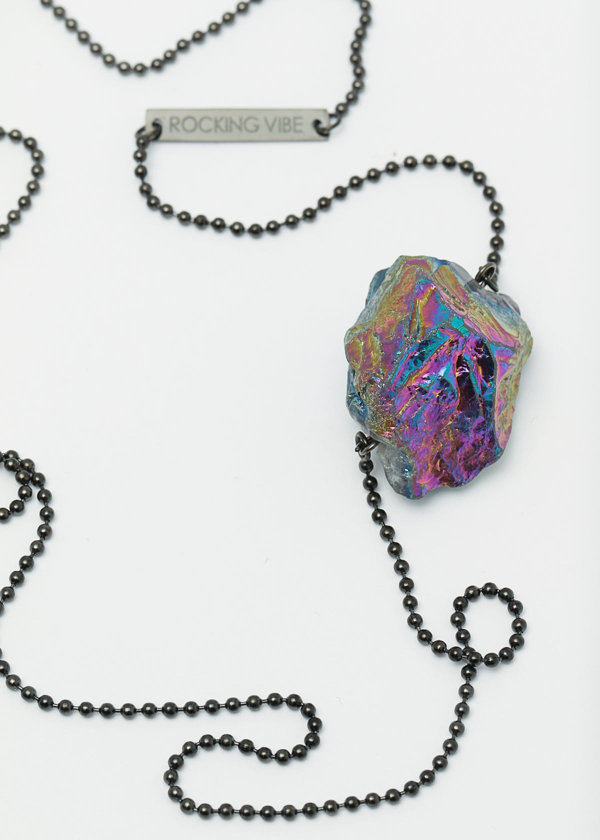 Alpha titanium quartz necklace in gunmetal - Rocking Vibe