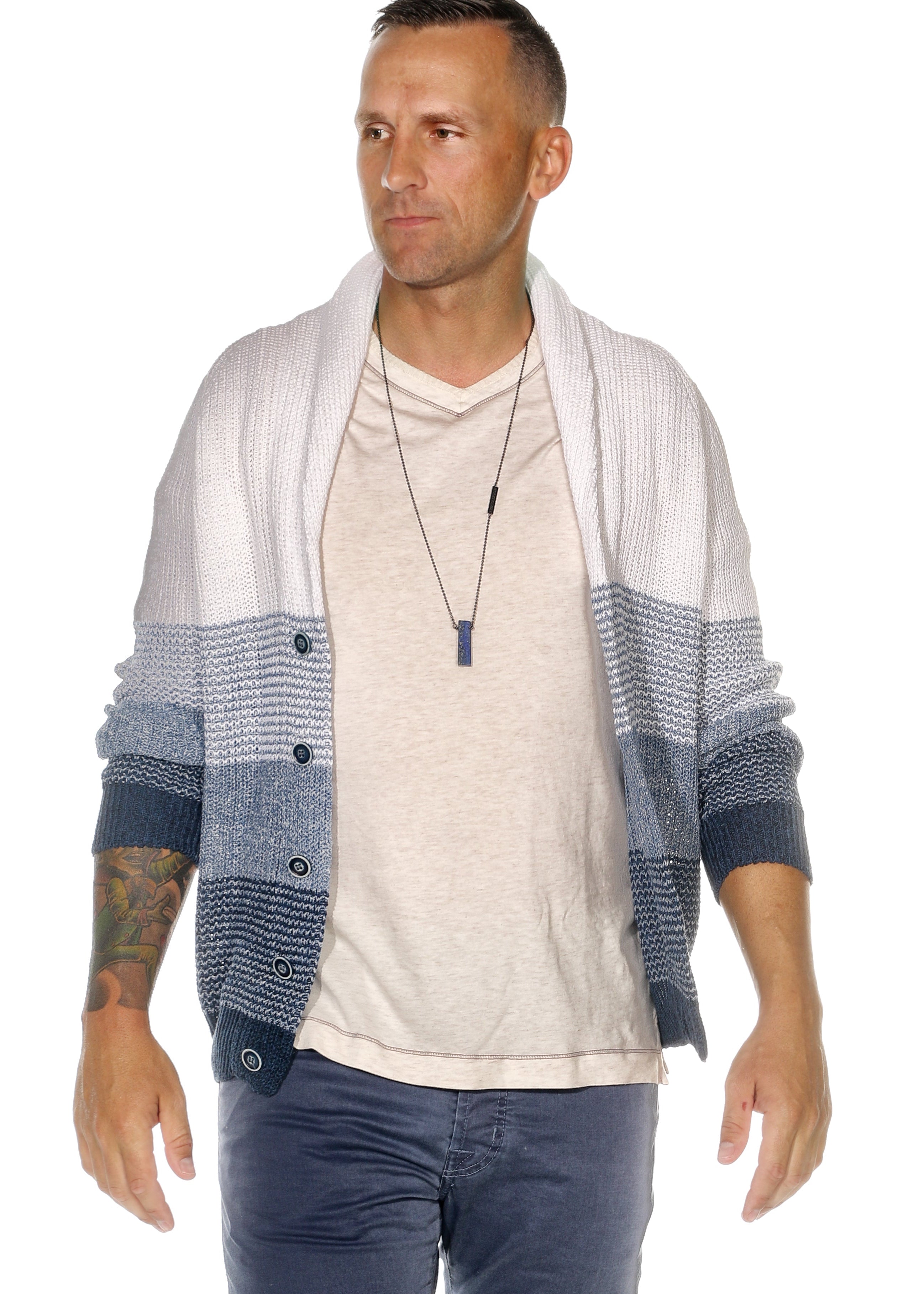 Amulet lapis necklace in gunmetal, men's styling guide - Rocking Vibe