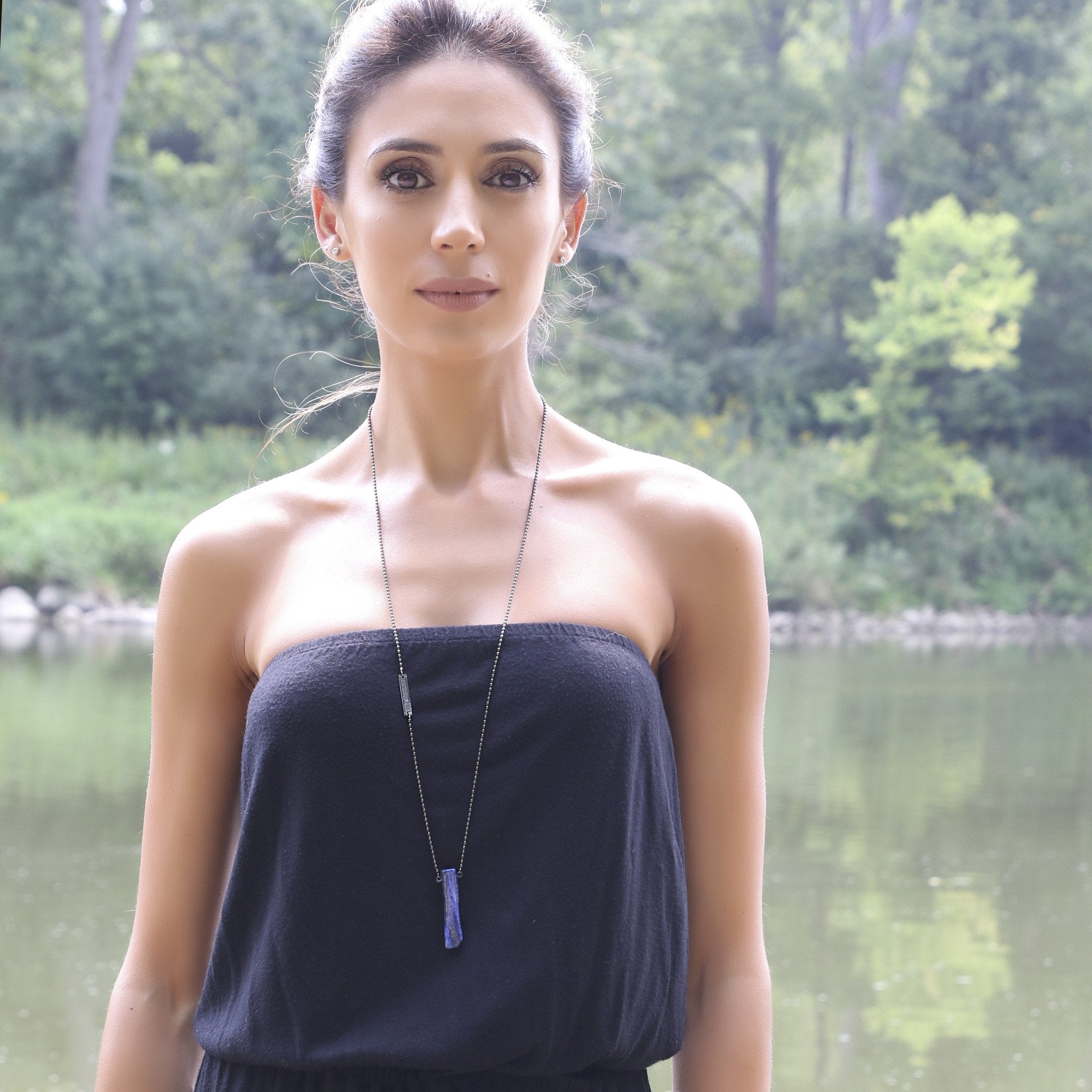 Amulet lapis necklace in gunmetal, styling guide - Rocking Vibe