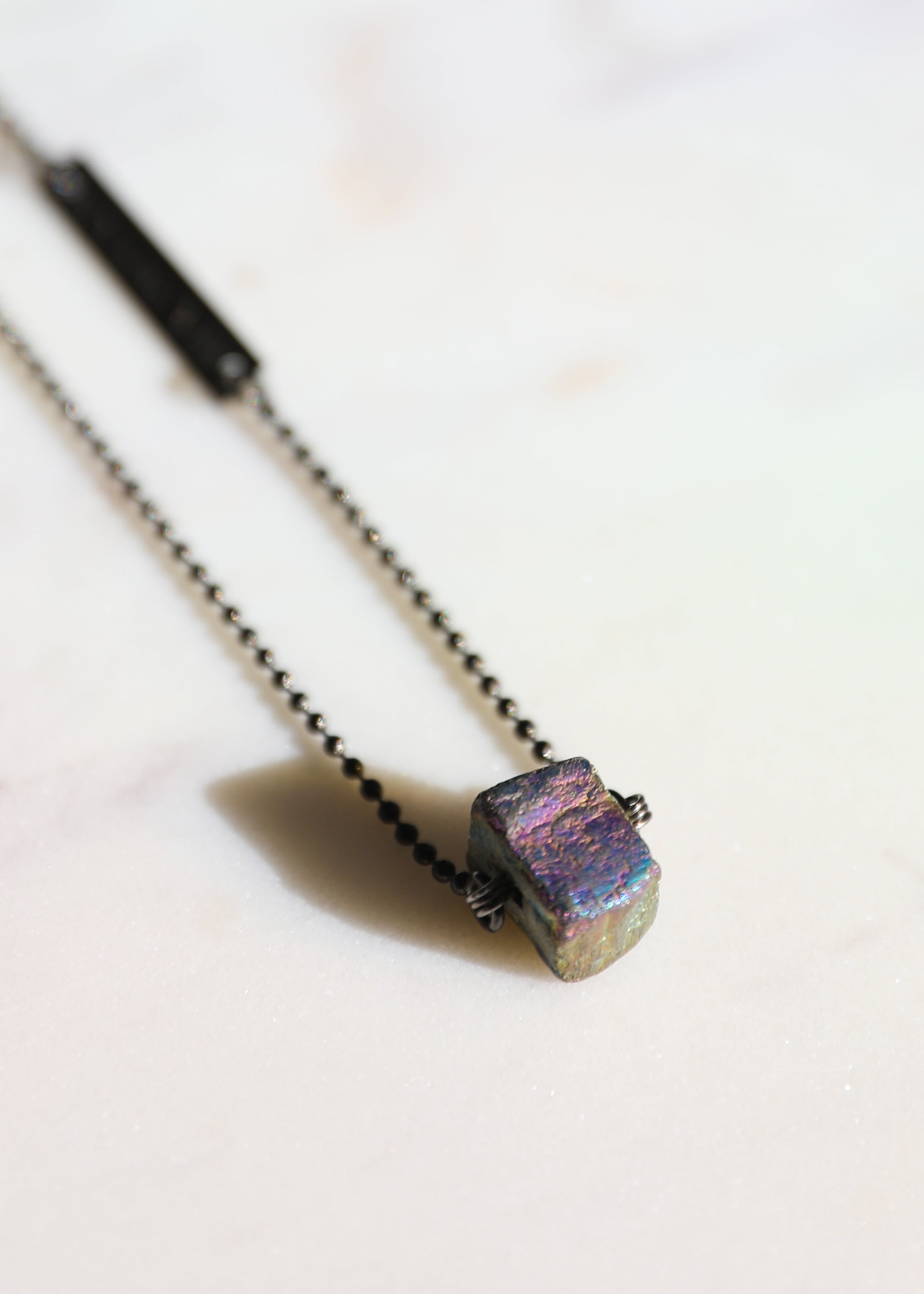 Eclipse necklace in gunmetal - Rocking Vibe