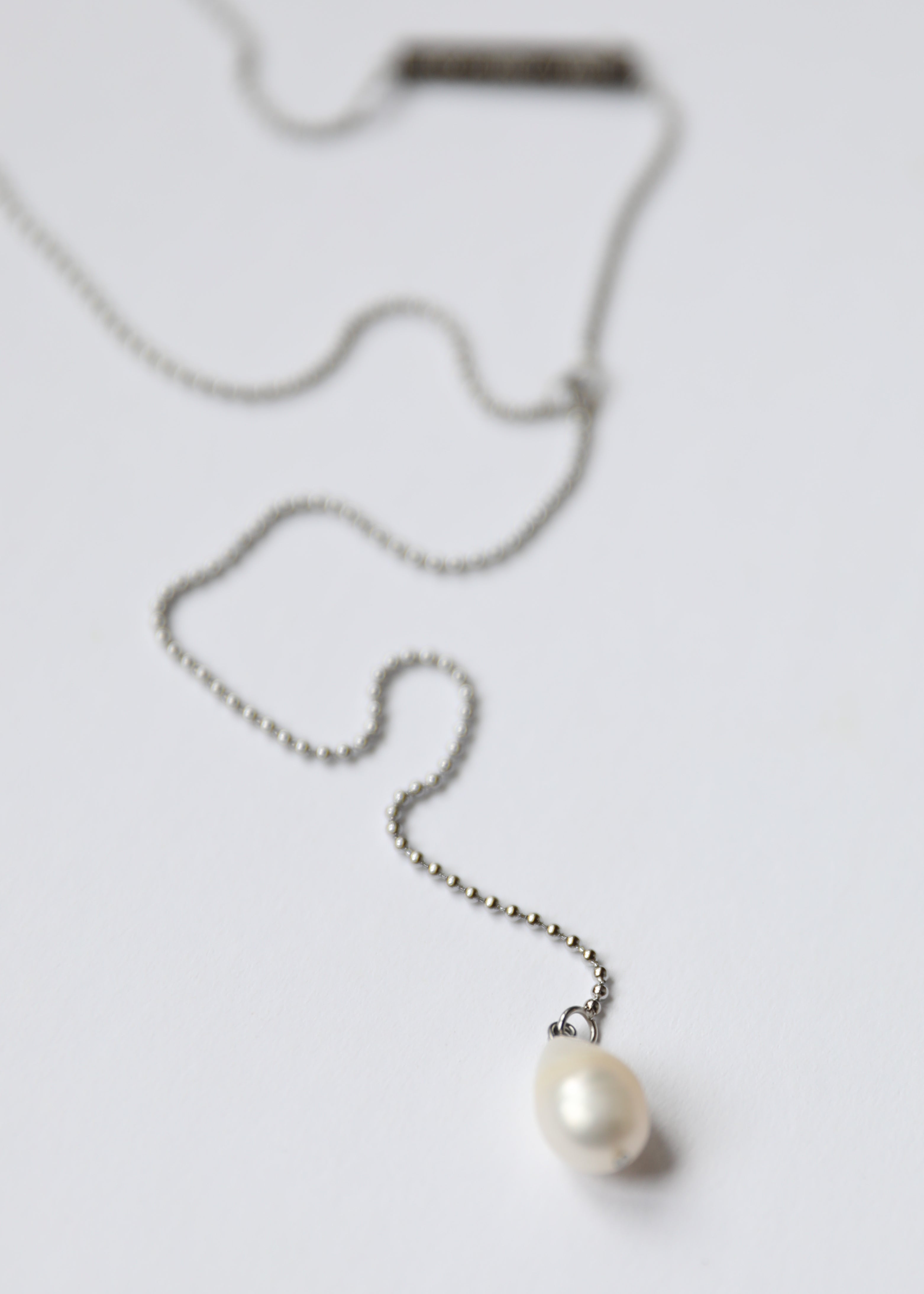 Nurture long diffuser necklace in steel - Rocking Vibe
