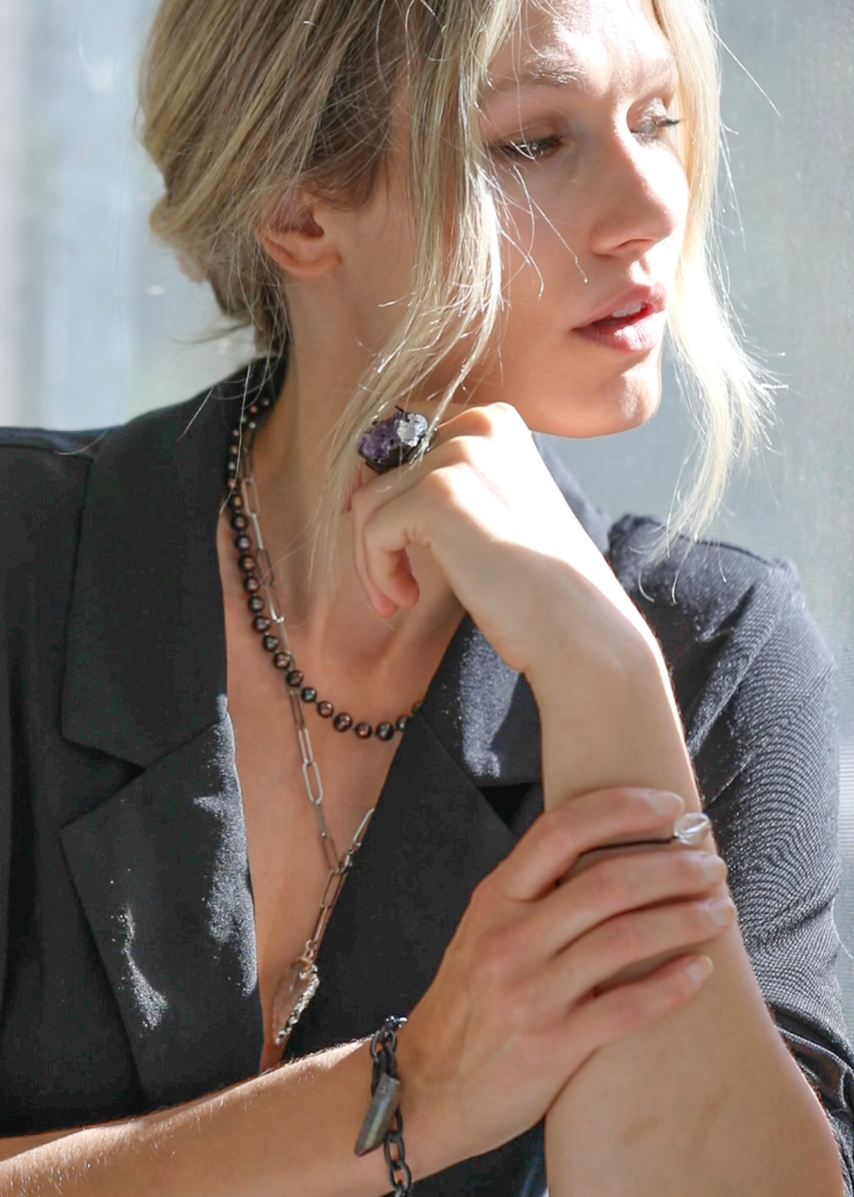 Black Pearl Strand necklace - Rocking Vibe