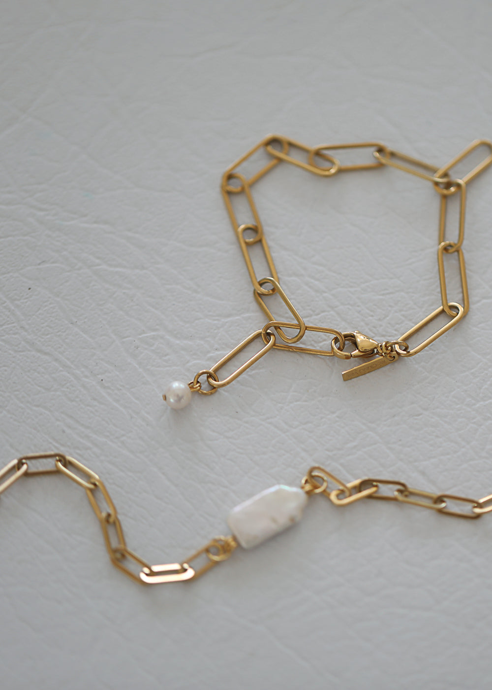 Fluid gold paperclip bracelet