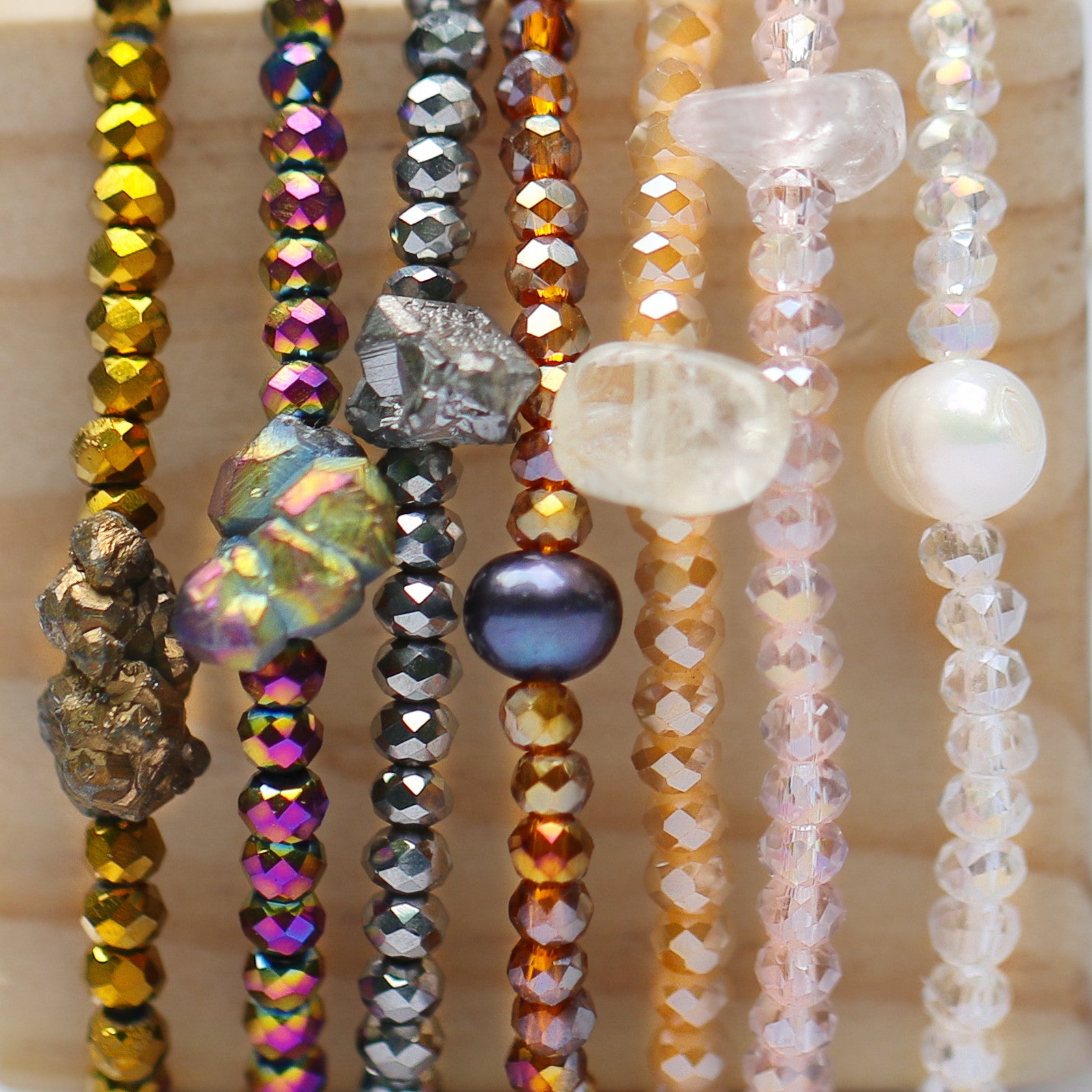 SOUL SPARKLE BRACELET - CLEAR WHITE