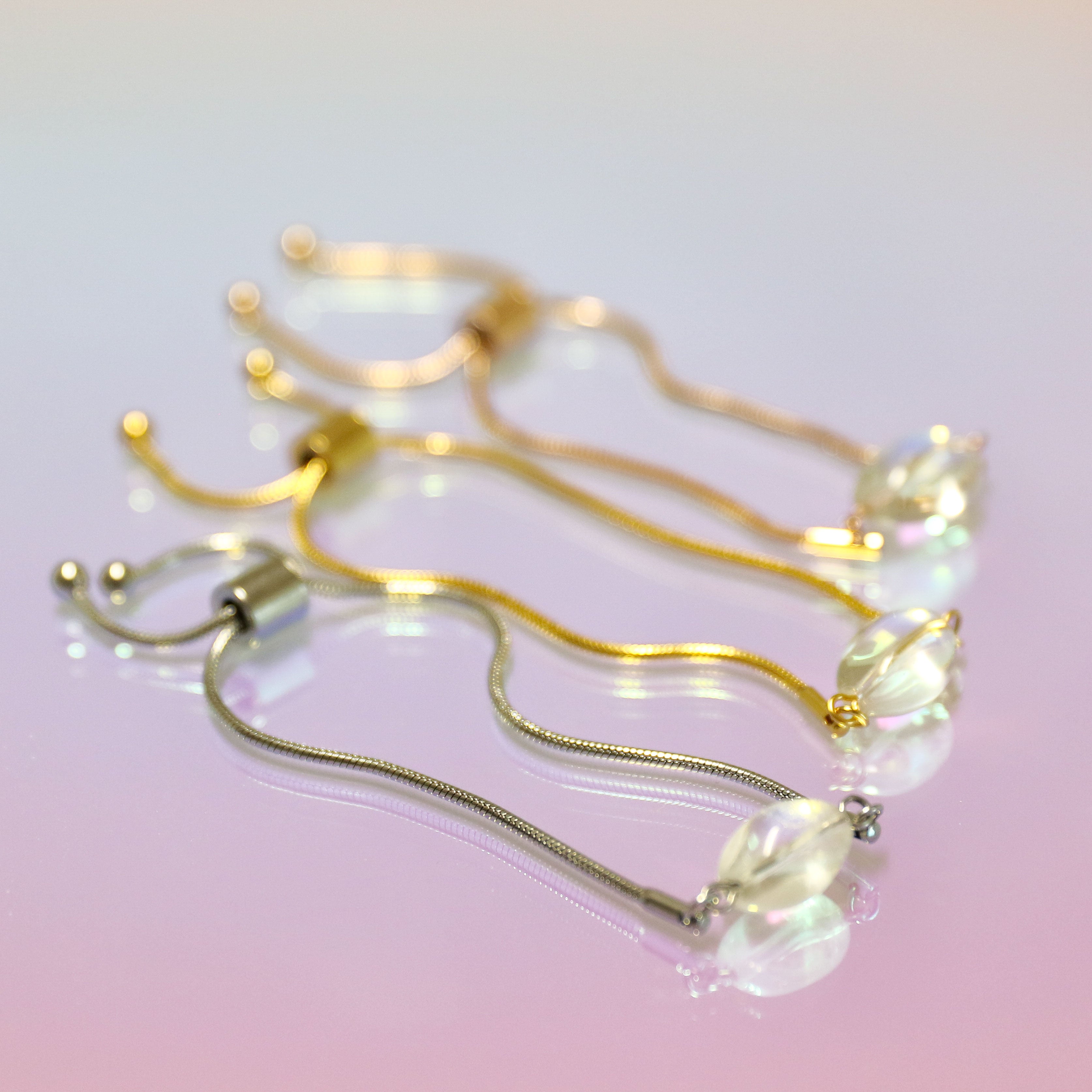Amplifier clear quartz bracelet in gold - Rocking Vibe