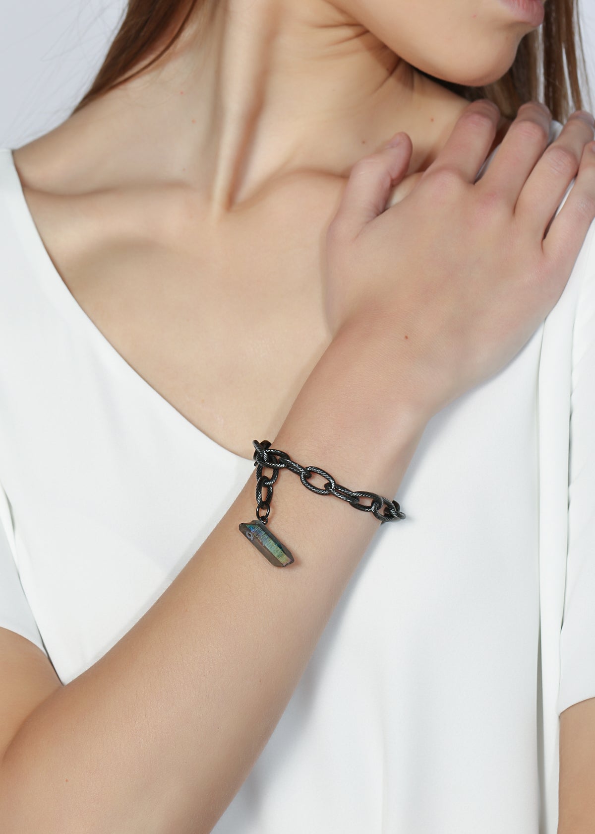 Elevate bracelet in gunmetal - Rocking Vibe