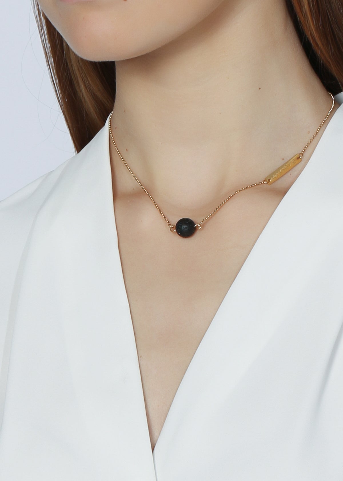 Equilibrium diffuser necklace in gold - Rocking Vibe