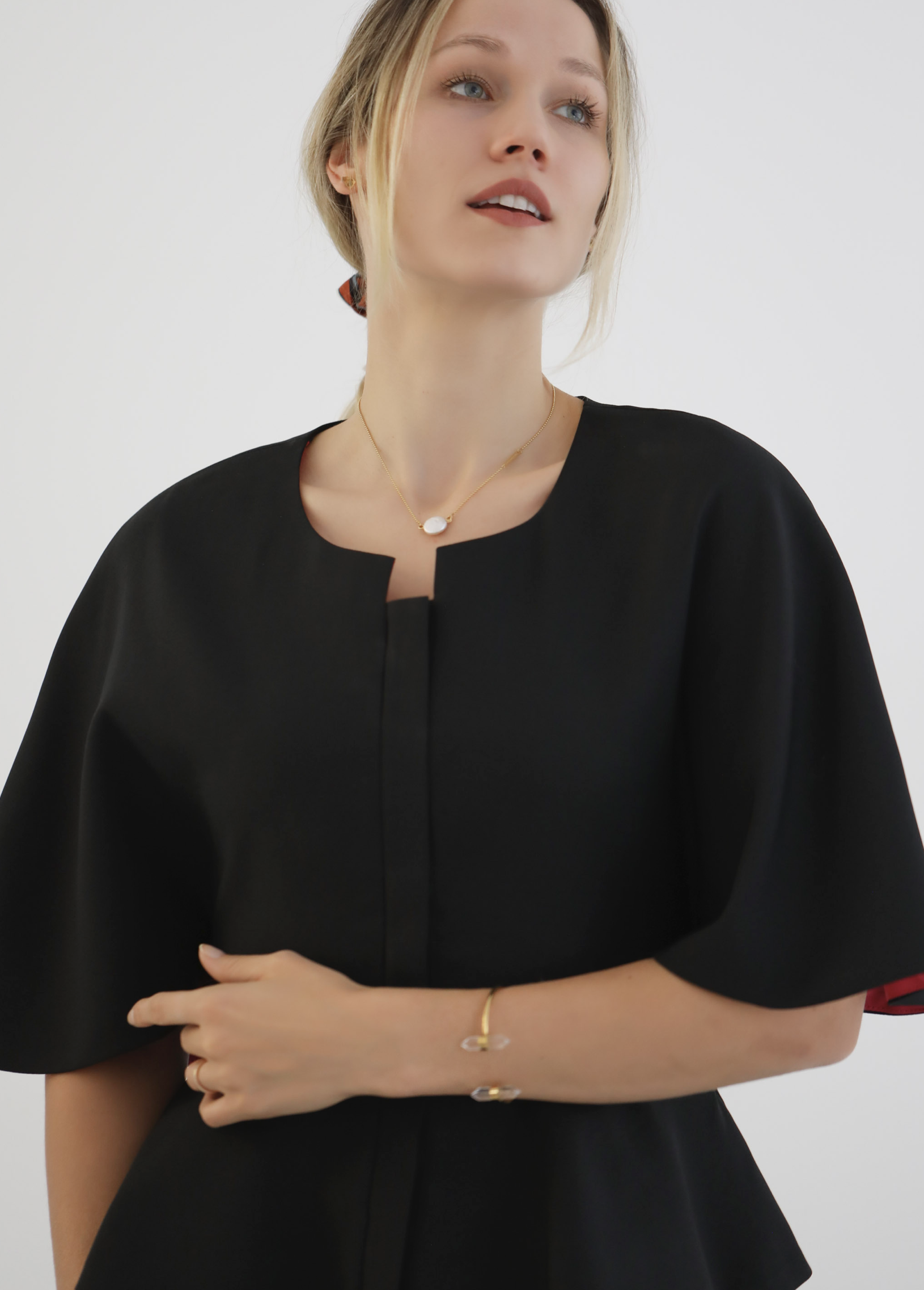 Fluid diffuser necklace in steel - Rocking Vibe