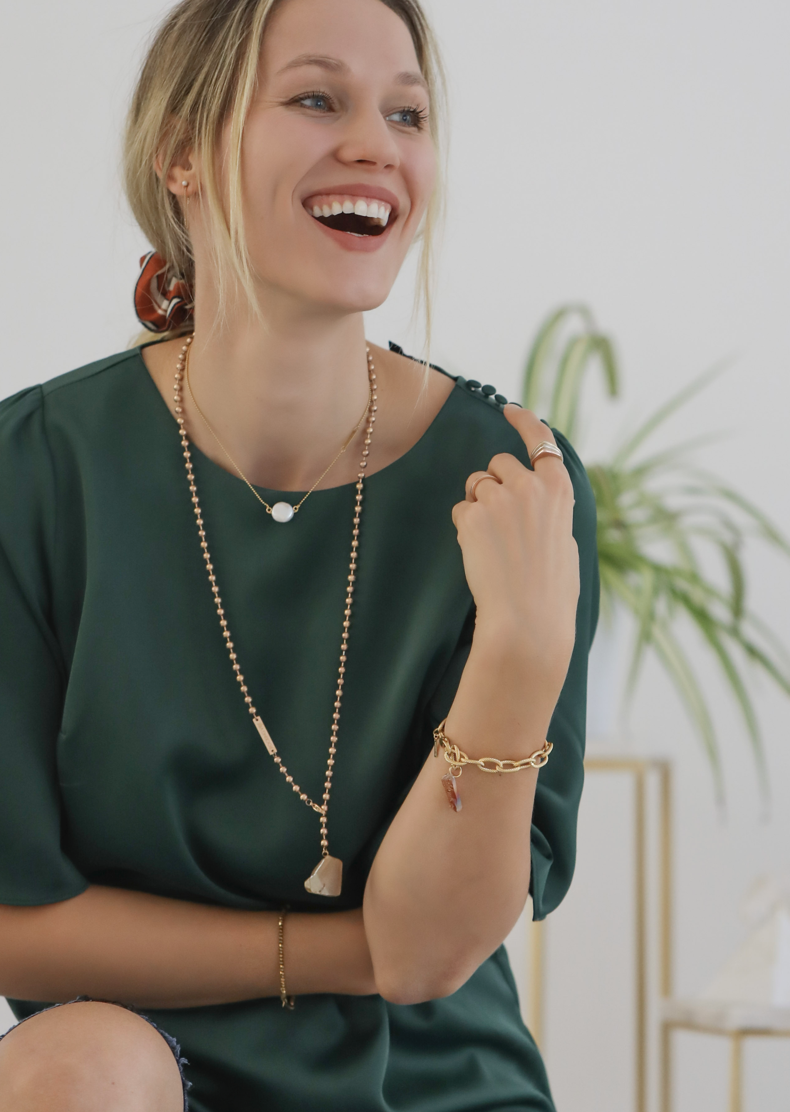 Fluid diffuser necklace in steel - Rocking Vibe