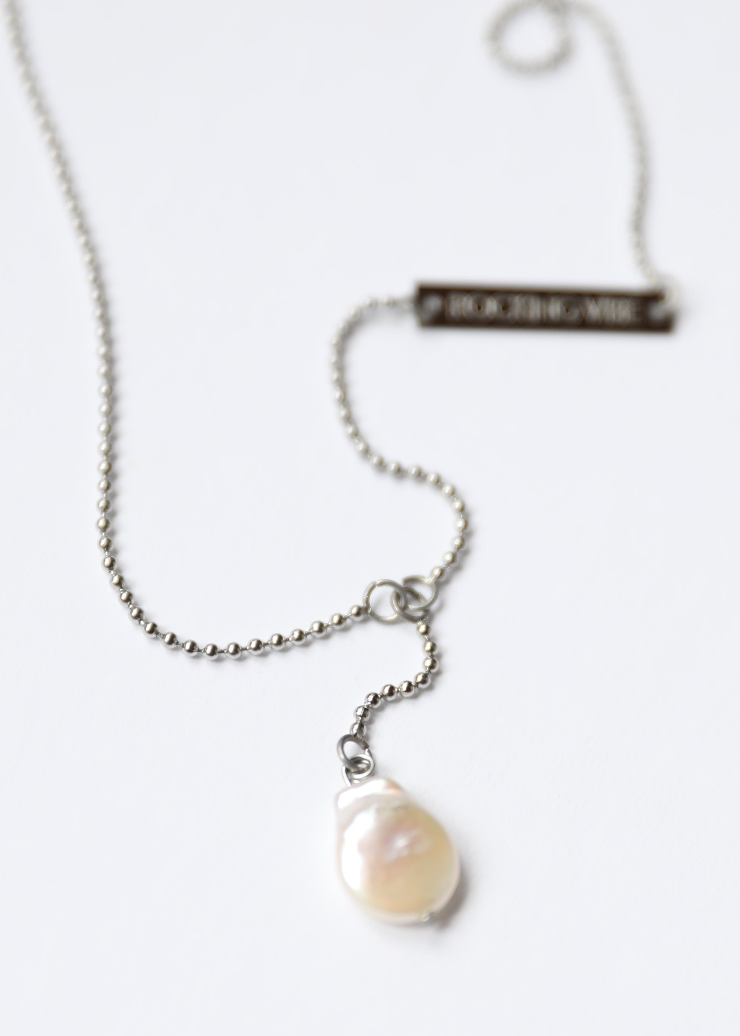 Nurture short diffuser necklace in steel - Rocking Vibe