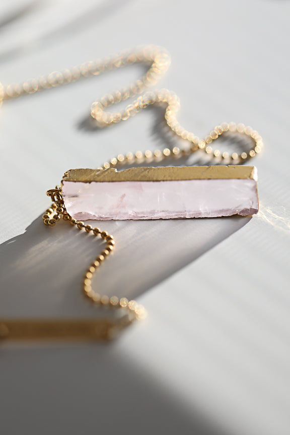 Rose Bar necklace in gold - Rocking Vibe
